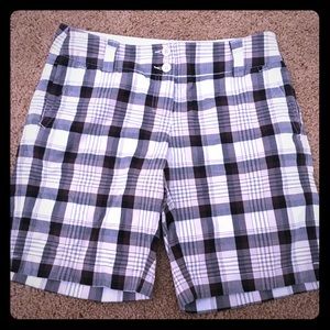 NY&CO Women’s sz6 plaid shorts EUC